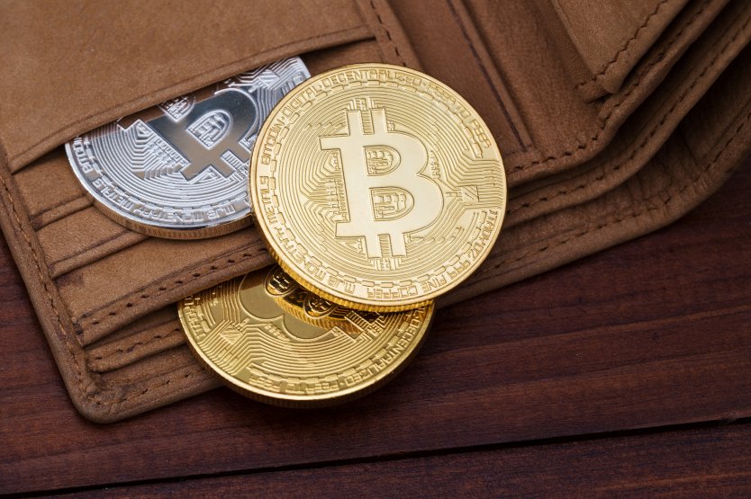 a-wallet-with-407-btc-that-has-not-shown-signs-of-life-since-2013-“came-out-of-hibernation”